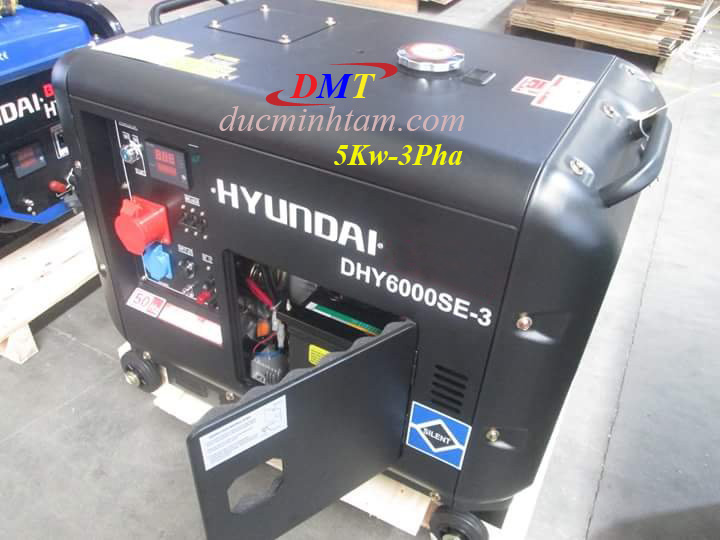 Hyundai DHY6000SE-3 Chạy Dầu 5Kw 3Pha